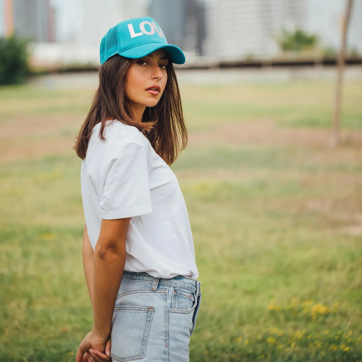 LOVE TRUCKER TURQUOISE & ROSE CAP