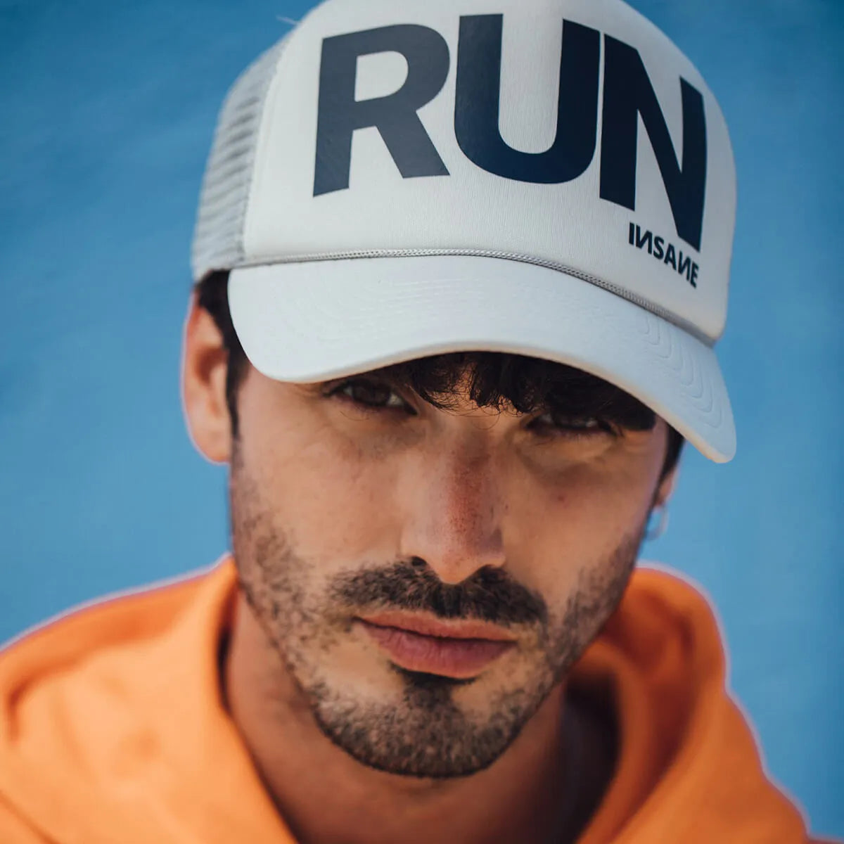 RUN TRUCKER LIGHT GREY & NAVY CAP