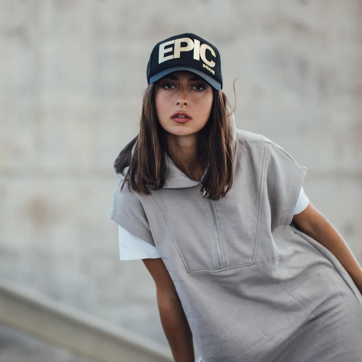 GORRA EPIC TRUCKER BLACK & GOLD