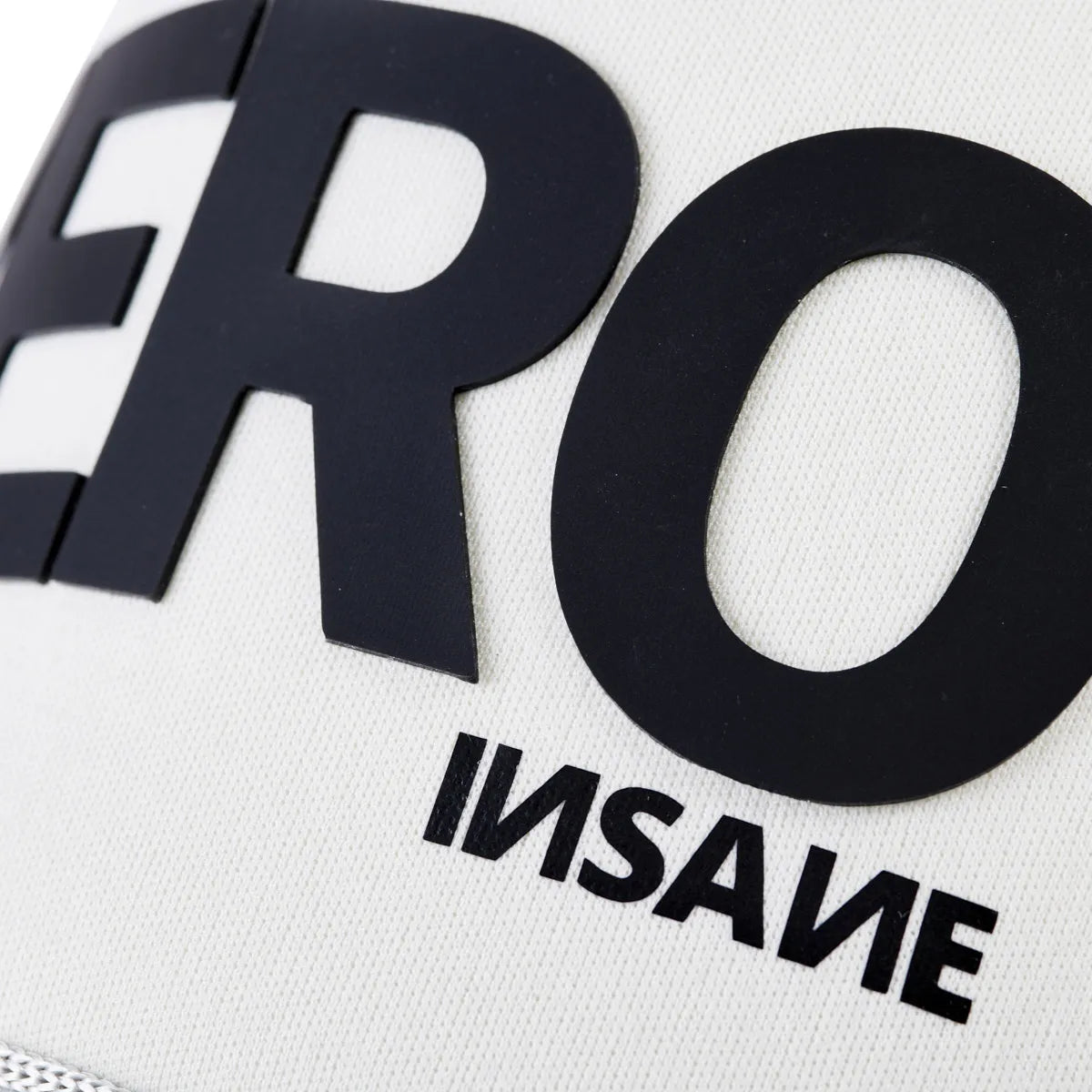 ZERO TRUCKER LIGHT GREY & BLACK BRICK CAP