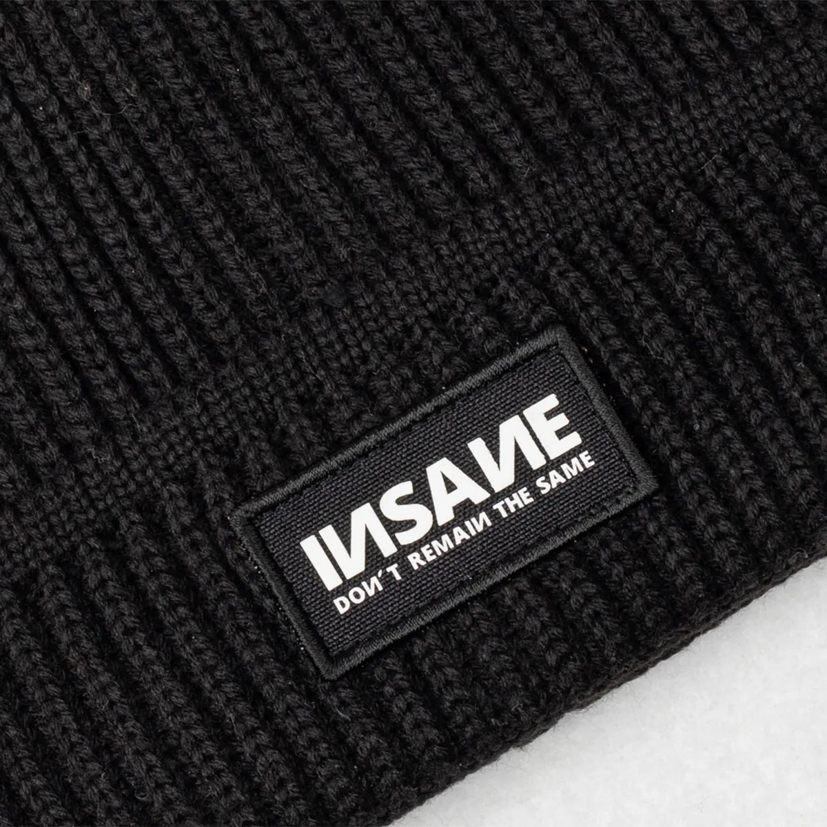 BEANIE NEGRO LABEL PATCH INSANE